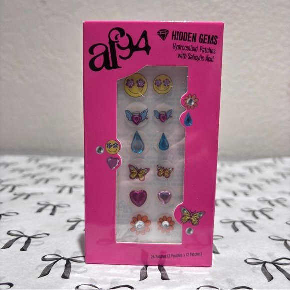 💗 AF94 — Hidden Gems Hydrocolloid Patches w/ Salicylic Acid (24 ct) - Picture 1 of 4